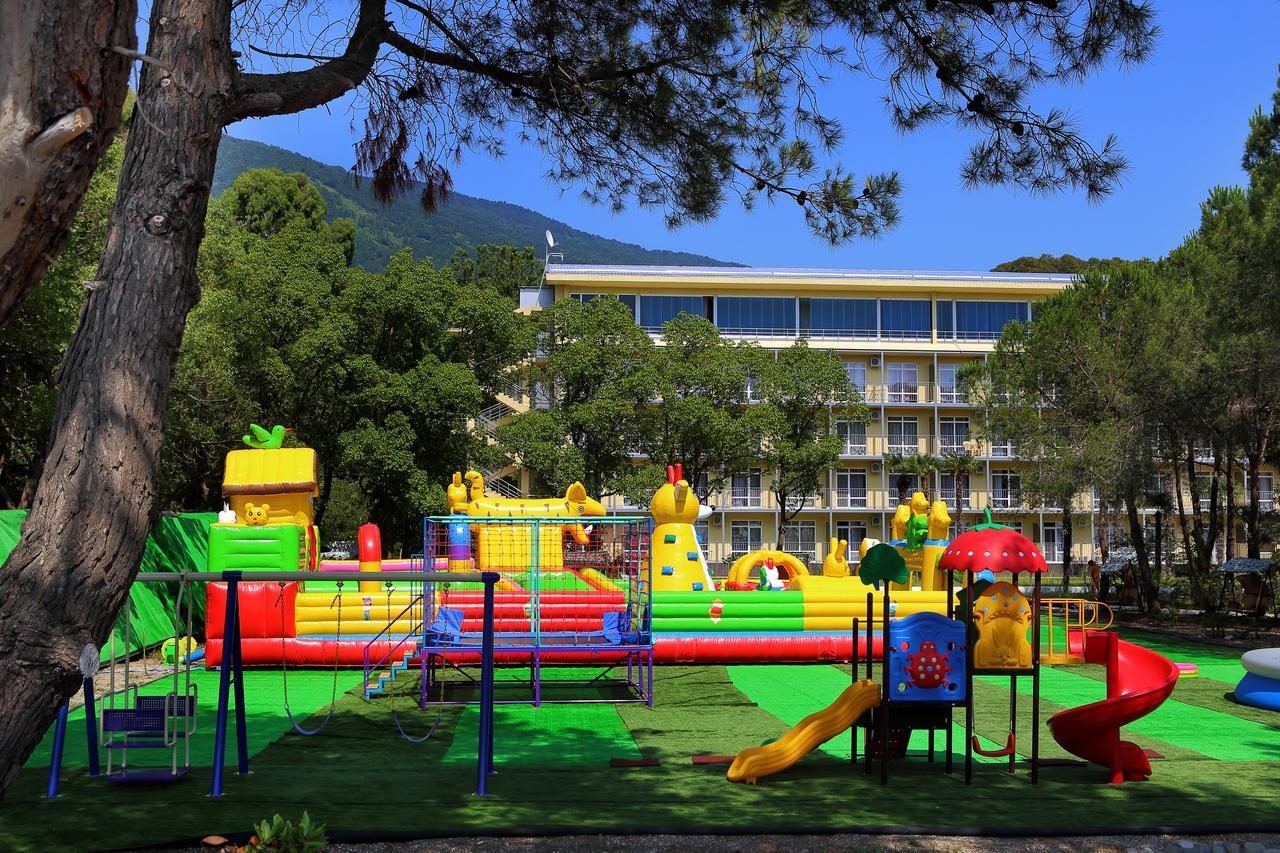 Wellness Park Hotel Gagra All-Inclusive ภายนอก รูปภาพ